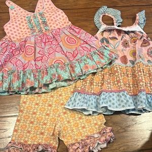 Matilda Jane mix and match outfit. 2 tops size 6. Shorts size 8.